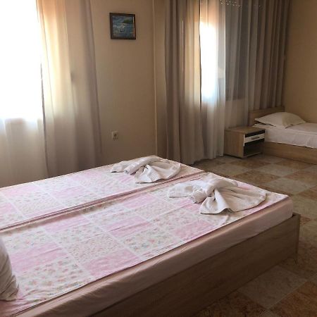Stoyko'S Guest House Pomorie Exteriér fotografie