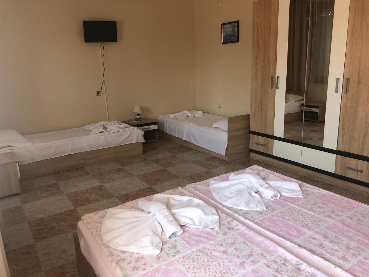 Stoyko'S Guest House Pomorie Exteriér fotografie