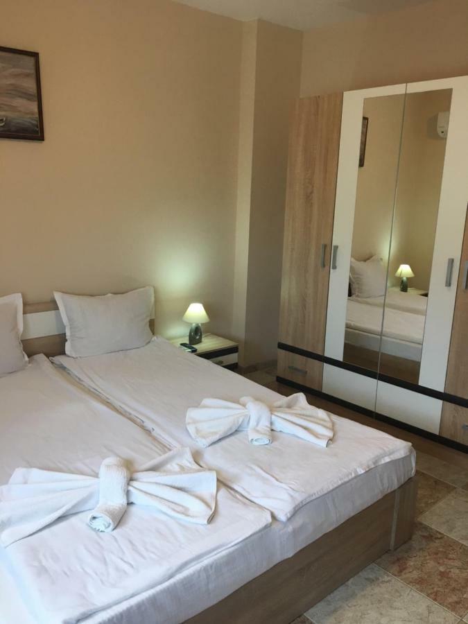 Stoyko'S Guest House Pomorie Exteriér fotografie