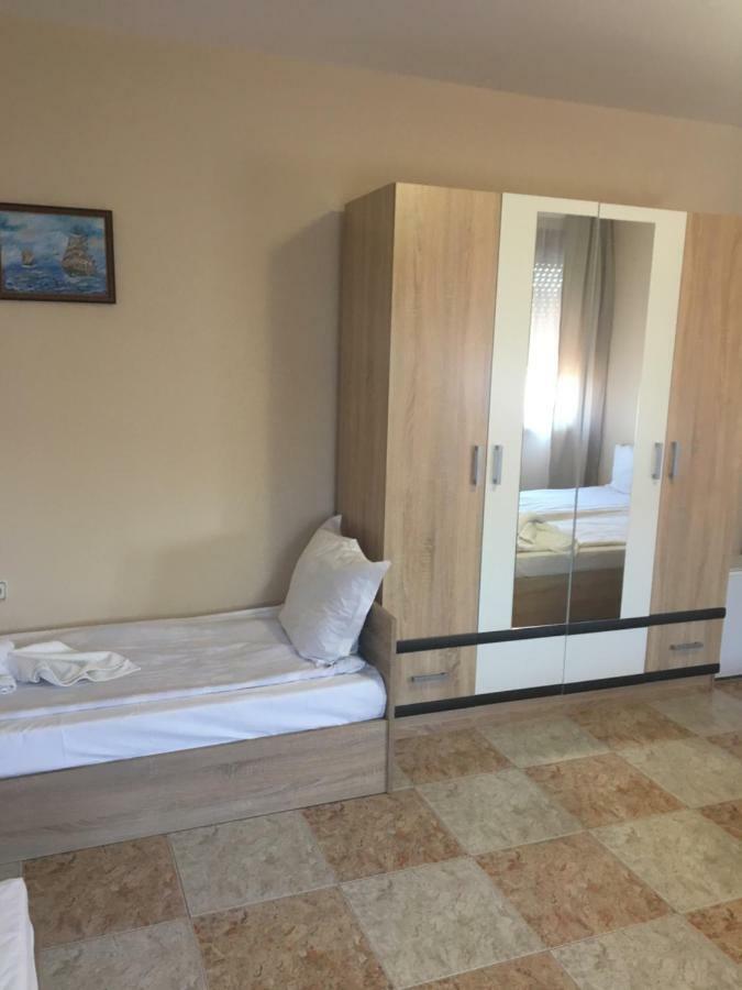 Stoyko'S Guest House Pomorie Exteriér fotografie